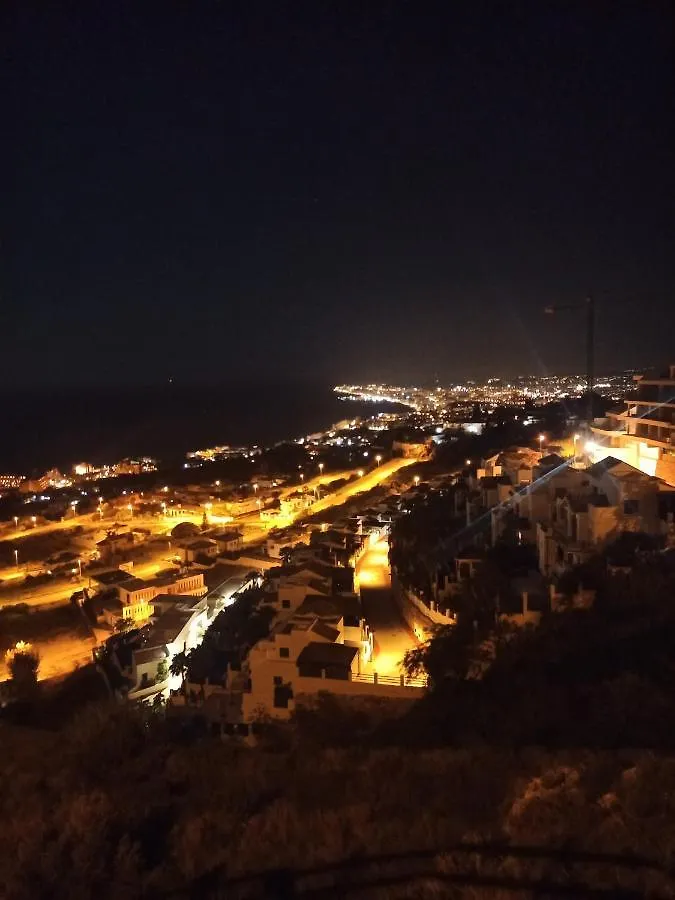 Apartment Sweet Home Benalmadena: Seaside Studio with Pools and Wi-Fi