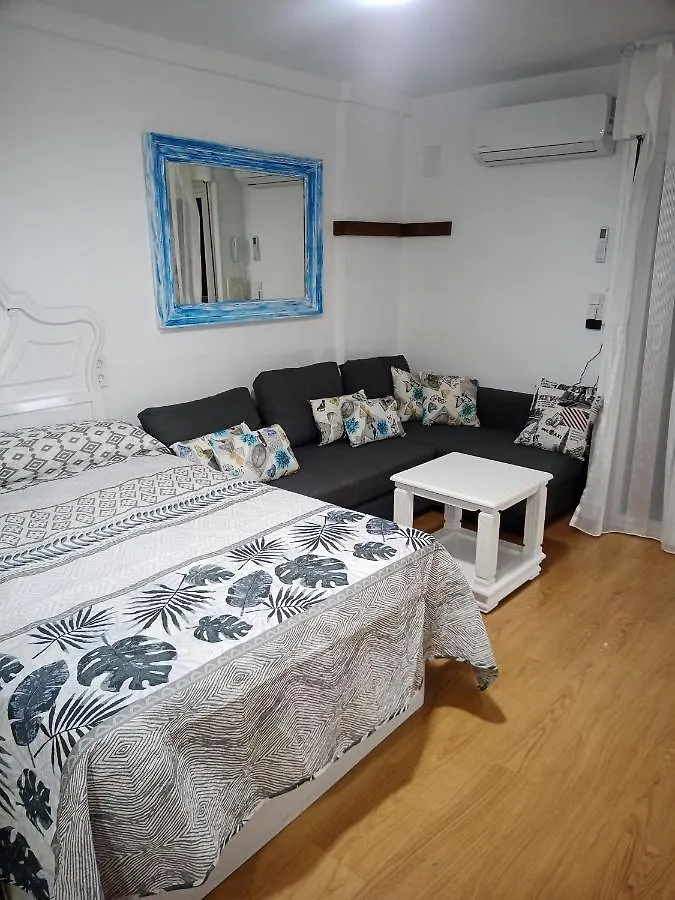 Sweet Home Benalmadena: Seaside Studio with Pools and Wi-Fi Spain